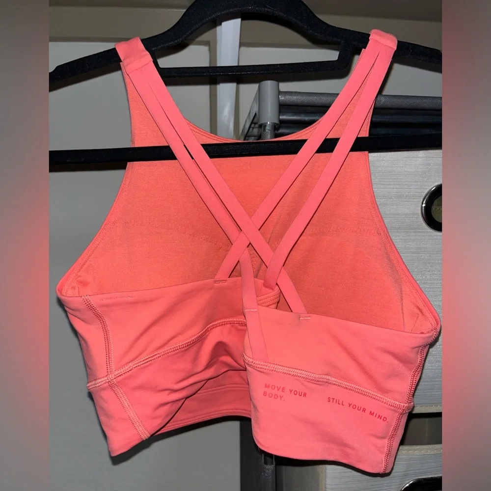 Lulu Lemon Sports Bra - Picture 2 of 3